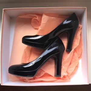 L’Autre Chose Black Patent Heels Sz: 9 (Made in Italy)